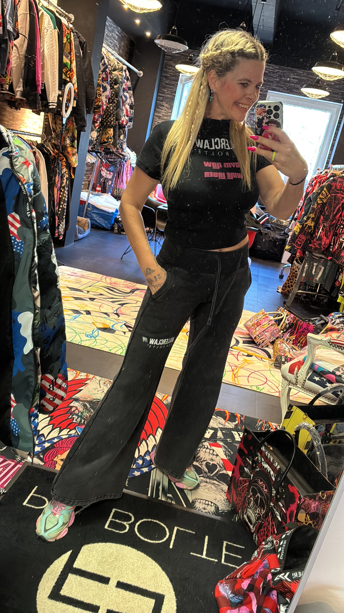 KILLERCLAW® Flared Pants – Make It Happen