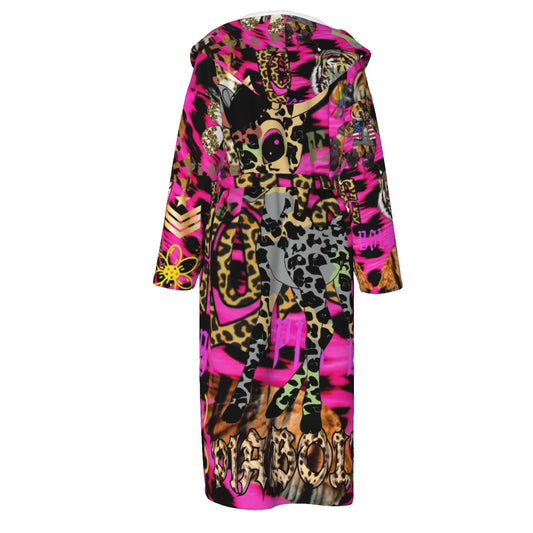 PIA BOLTE® Rebel Art Hooded Robe – Bademantel Statement Street Luxury Edition - PIA BOLTE® COUTURE