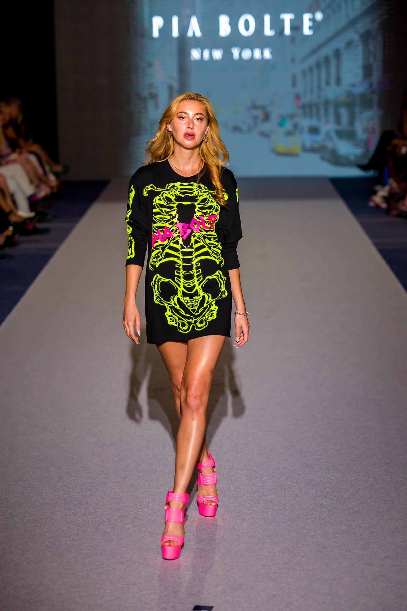 Longshirt NEON KILLER Woman/men