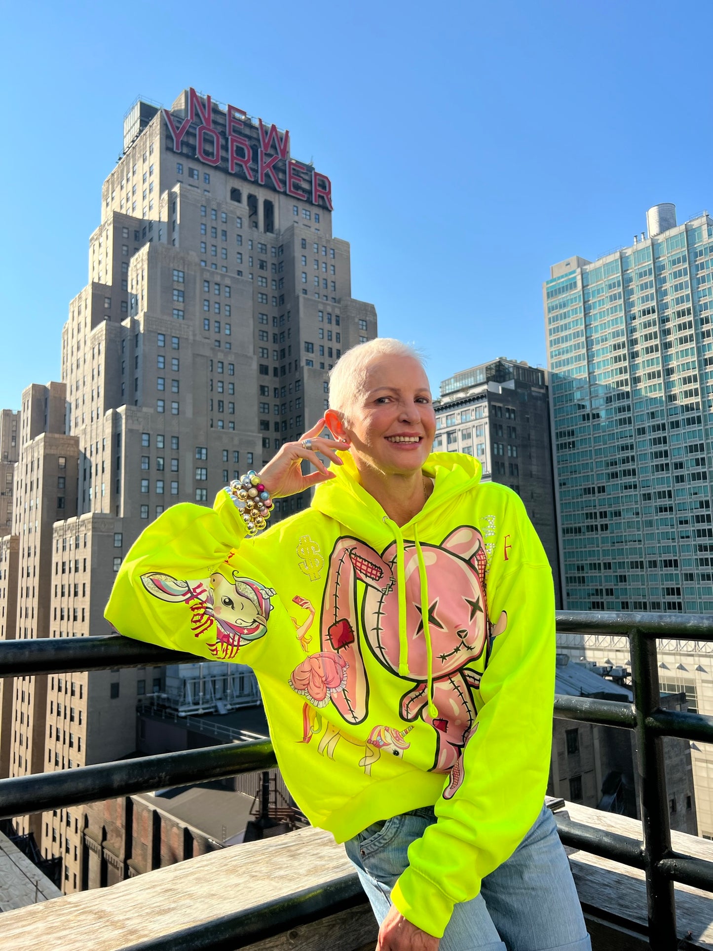 CROP neon yelllow Bunny