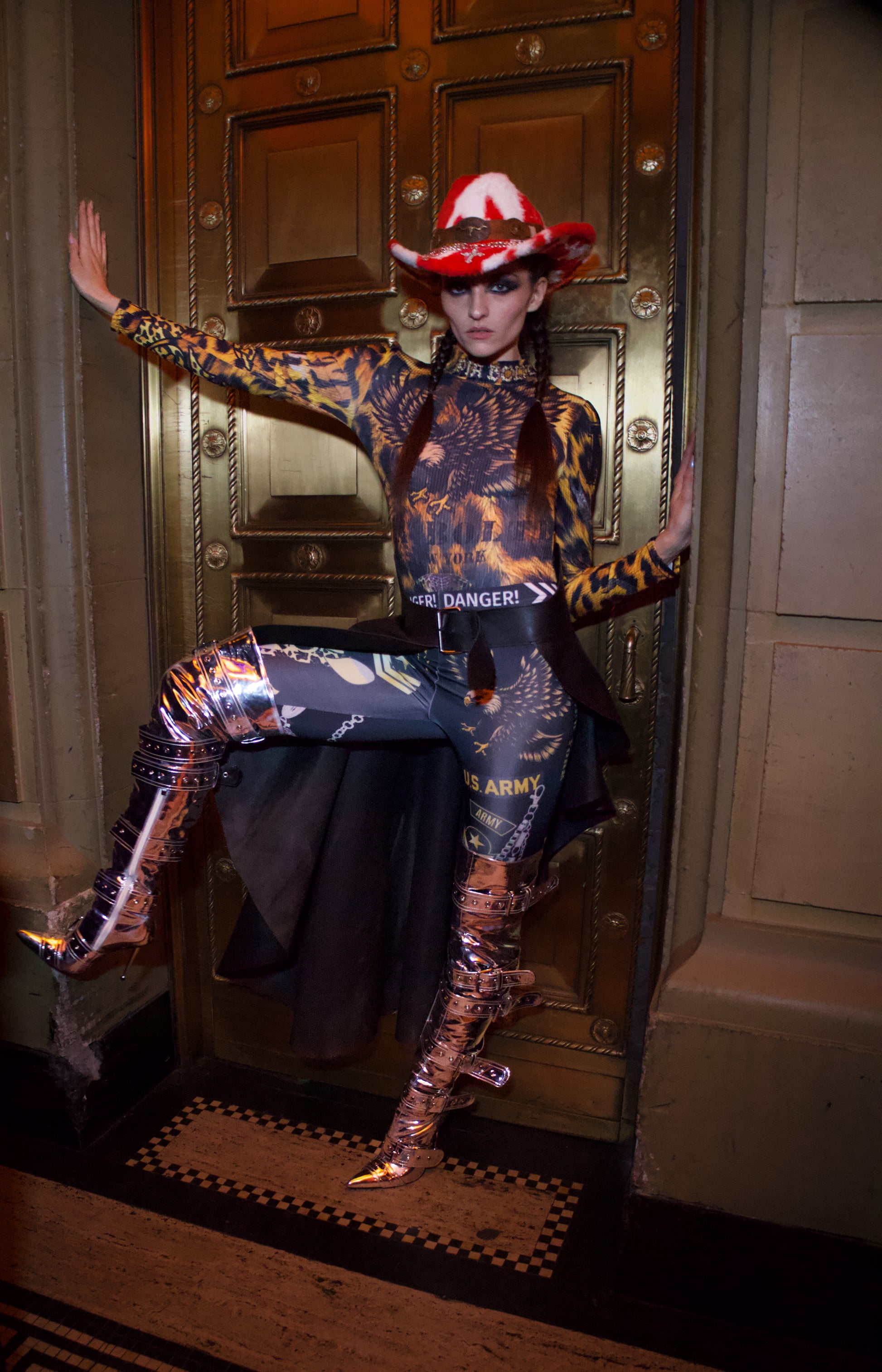 PIA BOLTE® Statement Body – Golden Eagle Leo Edition - PIA BOLTE® COUTURE