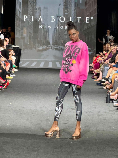 SWEATSHIRT what is LOVE? ɴᴇᴡ ʟɪᴍɪᴛᴇᴅ ᴄᴏʟʟᴇᴄᴛɪᴏɴ