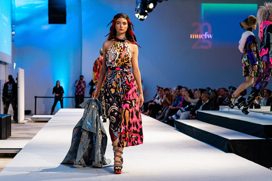 PIA BOLTE® Kleid - Denim Tiger