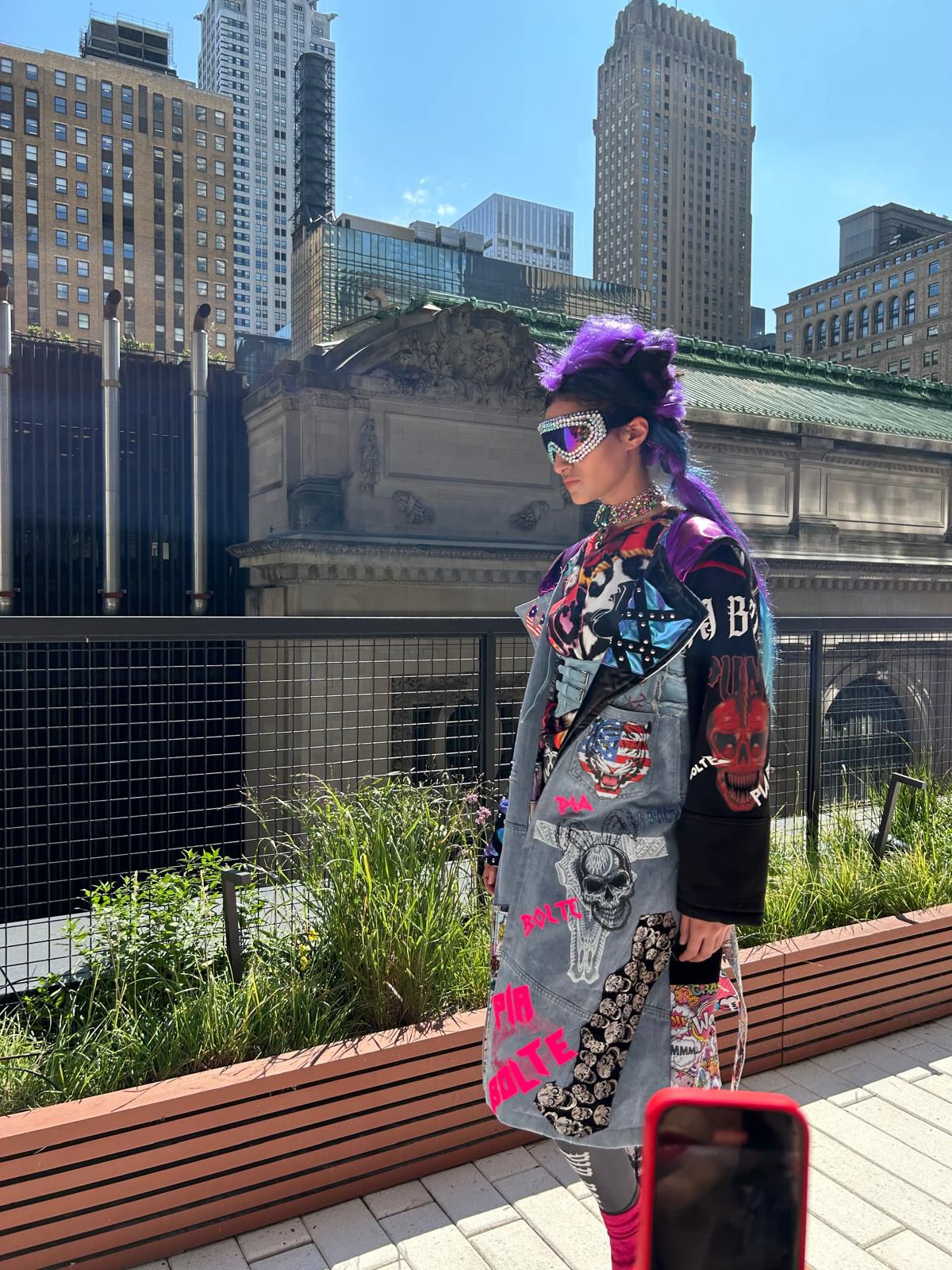 PIA BOLTE® Couture Mantel – NYC Runway „Urban Chaos“ - PIA BOLTE® COUTURE