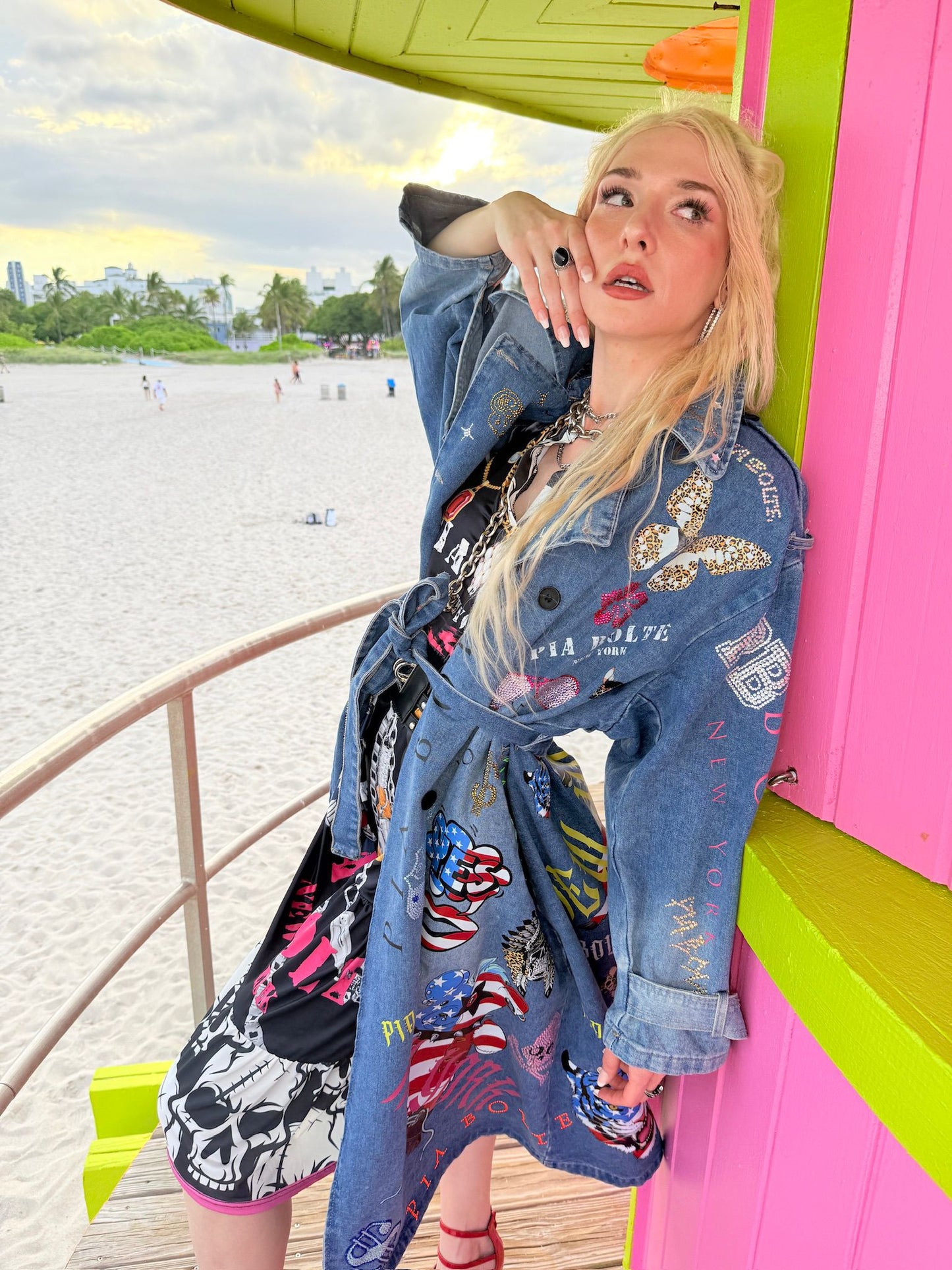 PIA BOLTE® Couture Trenchcoat – Miami Art Edition