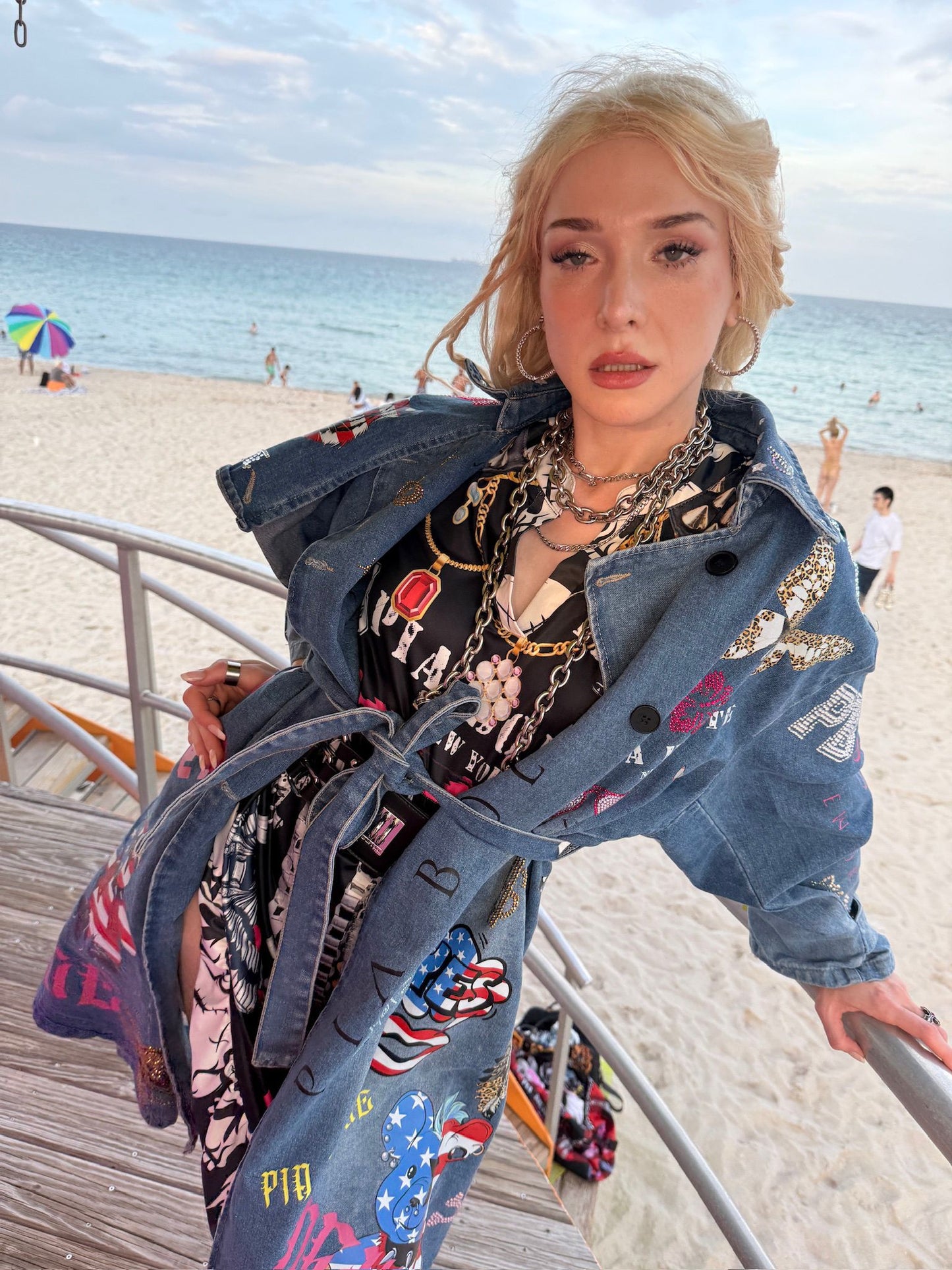 PIA BOLTE® Couture Trenchcoat – Miami Art Edition