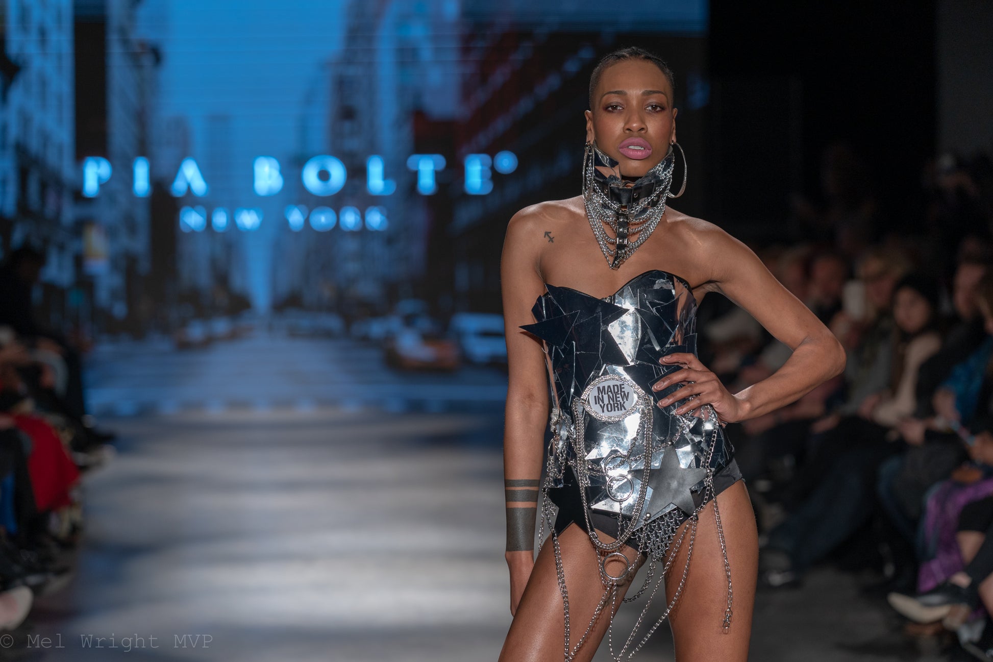 PIA BOLTE® FRESH MIRROR CORSAGE CHOKER - PIA BOLTE® COUTURE